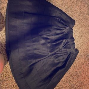 Bebe skirt, size M , great conditions
